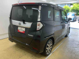 当店では車両本体価格以外に、諸費用を含めた支払総額も表示しておりますので、お客様の予算にピッタリのおクルマお選びができます。コーティングやJAFをセットにしたオトクな購入パックも好評です。