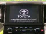 【ナビ機能付9型ディスプレイオーディオ】ナビ機能搭載の他、お持ちのスマートフォンと連携して、ナビやbluetoothでの音楽再生が可能です♪デザインはもちろん操作性も良好!