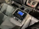 後席用コントローラーです。