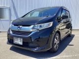 車名の由来:フリードはFreedom(自由)からの造語。従来の常識や定石にとらわれることなく、どこまでも自由な発想で追い求めたクルマという意味。また、free(自由な)+do(行動する)という意味