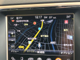 ●純正ナビ:一体感のあるナビは、高級感ある車内を演出してくれます。Bluetooth再生などオーディオ機能も充実しておりますので、運転もより楽しめます♪