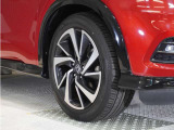 認定中古車では、厳しいHonda認定基準をクリアした厳選されたHonda認定中古車のみ、取り扱っております。「ご購入前の安心」「納車後の信頼」を車両と一緒に提供しております。