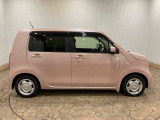 お好みの1台をお客様自身の目でお選び下さい。車両によっての癖や特徴は専任のスタッフまでご気軽にご相談下さい。常にお客様のニーズにお答え出来るように、幅広いジャンルの在庫を取り扱っています♪