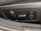 フロント電動シート操作スイッチ
