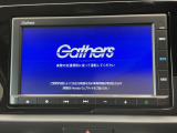 純正メモリーインターナビ付きです!CD再生、Bluetooth・ミュージックプレーヤー接続可能です!