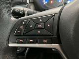 ステアリングスイッチ搭載!ハンドルひとつで手を離さなくても運転中視線をそらさなくても操作が出来て便利です♪