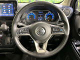 【純正革巻きステアリング】上質な革を使用することで、手にしっかり馴染みとても運転しやすいハンドルです♪