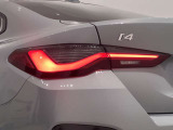 BMW伝統のL字型テールライト