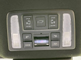 【パワーバックドア】スマートキーや運転席のボタンを押すだけでリアゲートが自動で開閉します!荷物を持っている時や、高い位置にあるバックドアを閉める際に便利な機能です♪