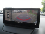 360&deg;ビューモニターを搭載しています。コーナーセンサーと合せてお使いいただくことで、安全、安心にお車の取り回しを行っていただけます。