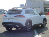 明るく広々、落ち着いた店内では、中古車のご検討・ご購入のほか、携帯電話(au)の購入等、様々なご相談に幅広く応えていきます♪