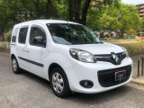 人も荷物もたくさん積める背高スタイルですが、さすがバカンスの国フランスの車!直進性・高速安定性も優れています!