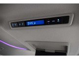 リヤエアコンがあるだけで、車内の空調環境がまるで違います。特に真夏のドライブでの快適に過ごしていただけます。
