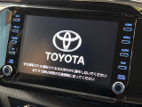 【ナビ機能付きディスプレイオーディオ】ナビ機能搭載の他、お持ちのスマートフォンと連携して、ナビやbluetoothでの音楽再生が可能です♪デザインはもちろん操作性も良好!