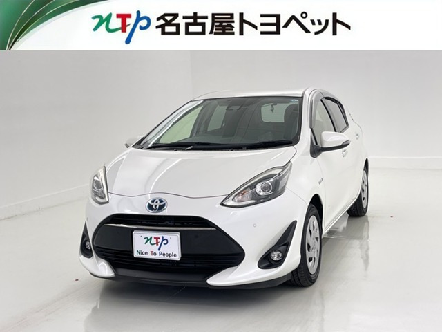 トヨタ アクア 