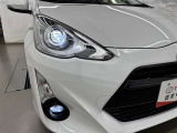 LEDヘッドライトです。デザイン性がよくとても明るいので、夜間の走行や悪天候でも安心です。しかも長寿命!