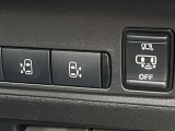 両側オートスライドドア装備!運転席のスイッチやリモンキーでも開閉操作が出来るので便利ですよ!