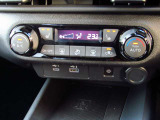 設定した温度をしっかりキープ!クリーンフィルター付きで外部からの砂やホコリの進入を防ぎ、きれいな室内空間を保ちます。タッチパネルは、スイッチにホコリも溜まらず、掃除もさっと一拭きで行えます!