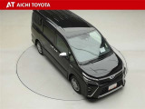 両側パワースライドドア付きだから、狭い駐車スペースなどでの乗り降りラクラク♪小さなお子さまのいるご家庭には嬉しい装備です。
