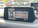 バックモニターもついているので、バック駐車も安心です♪
