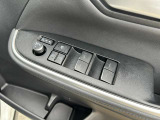 運転席から全てのドアの窓を操作できます!