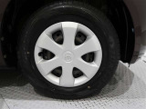 タイヤサイズは155/80R13です。
