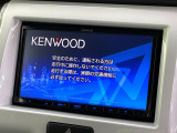 【ナビゲーション】目的地までしっかり案内してくれる使いやすいナビ。Bluetooth接続すればお持ちのスマホやMP3プレイヤーの音楽を再生可能!毎日の運転がさらに楽しくなります!!