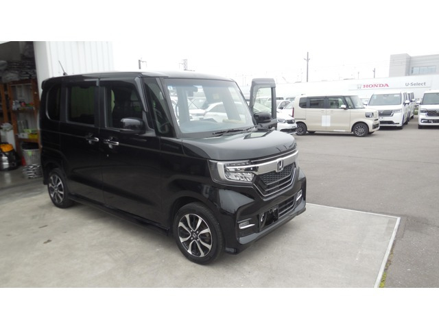 N-BOXカスタム G L 4WD 