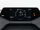 展示車は全てトヨタの車を知り尽くしたエキスパートが基本性能に関わる機能や状態を徹底的にチェックしています。消耗部品の事前交換など法定12ヶ月点検相当の点検・整備を必ず実施しています。