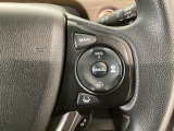 【アダプティブ・クルーズ・コントロール】予め設定した車速内でクルマが自動的に加減速。 前走車との適切な車間距離を維持しながら追従走行し、高速道路でのドライバーの疲労を軽減してくれる嬉しい機能付♪