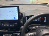 このハンドルを握った時に、車を所有している優越感を味わえますね
