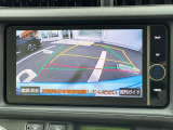 【バックカメラ】駐車時に後方がリアルタイム映像で確認できます。大型商業施設や立体駐車場での駐車時や、夜間のバック時に大活躍!運転スキルに関わらず、今や必須となった装備のひとつです!