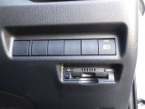 トヨタ認定中古車保証付!(1年間、距離無制限 HV車はHV保証付) 別途延長保証もご用意しております♪ ぜひ現車を確認にご来店ください