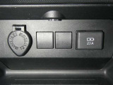 【充電用USB端子】デバイスの充電に便利です。※実際の接続端子は写真で確認or店舗までご気軽にお問合せください♪