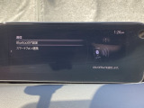 Apple Carplay・Android Auto対応!マツダ コネクト(コマンダーコントロール)でスマートフォンを操作して、通話、音楽を聴いたり、マップで目的地を調べることができます。