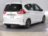 ボディクリーニング後、愛車をピカピカの状態へ保護するコーティング「ブライトパック」がおススメです!水垢がつきにくく、手入れがしやすくなりますよ!いつも愛車をきれいにしておきたい方におススメです。