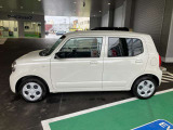 当店中古車は比較的状態の良い車を厳選しております。