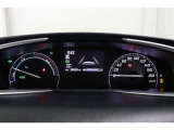 マルチインフォメーションディスプレイ付きのメーターです!エコ運転へ導く多彩な情報を表示してくれます。