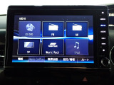 ホンダ純正ナビなのでダッシュボードにスッキリと収まっています。ナビの案内があれば土地勘の無い所でも道に迷わず安心!見知らぬ土地へのドライブも一層楽しくなります!
