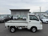 気になるお車が見つかりましたら、まずはお電話を下さい。右のカーセンサー専用ダイヤルからお待ちしております。