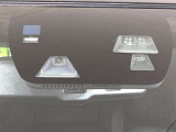 【i-ACTIVESENSE】走行中に前方の車両等を認識し、衝突しそうな時は警報とブレーキで衝突回避と被害軽減をアシスト。より安全にドライブをお楽しみいただけます。