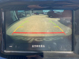 ◆駐車するときにバックガイドモニターを見ながら安心して駐車することが出来ます◆