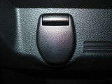 ドリンクホルダーやトレイ、小物入れなどあり、車内での休憩時も快適です♪