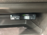 いまや快適なカーライフに欠かせないETCが付いています。