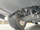 お車を安心してお乗りいただく為には、足回りの定期点検が欠かせません。サービスサポート(有償保証)では無料点検もご提供しており、安心のカーライフをお過ごしいただけるサポート体制が整っています。