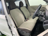 車を運転する際には運転席の存在は欠かせません。しっかりとチェックしたいポイントですね。