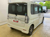 当店では車両本体価格以外に、諸費用を含めた支払総額も表示しておりますので、お客様の予算にピッタリのおクルマお選びができます。コーティングやJAFをセットにしたオトクな購入パックも好評です。