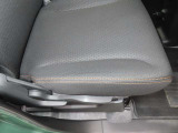 運転席の状態が出る場所ですが、ご覧の通りにキレイな状態ですよ。