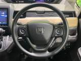 【ステアリングスイッチ】運転中、前方から目線をそらすことなく、オーディオ等の操作が可能な便利機能!安心&快適なドライブを演出してくれます♪