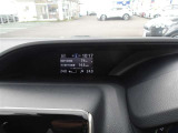 車両情報が表示されるモニターもあります